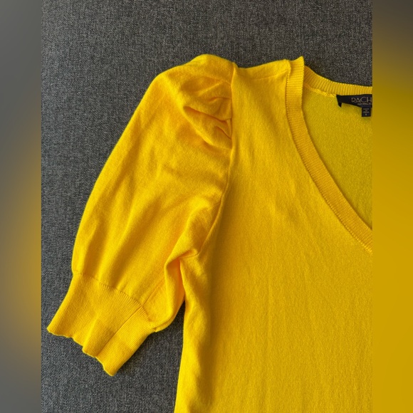 Rachel Zoe Women’s Yellow V-neck, elbow-length puff sleeves knit sweater Size S - Picture 4 of 11